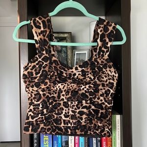 New leopard print sleeveless top
